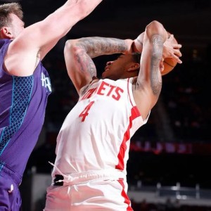 开云在线-火箭也不是没有控卫可用，只是在乌度卡眼里球员有等级高低之分？